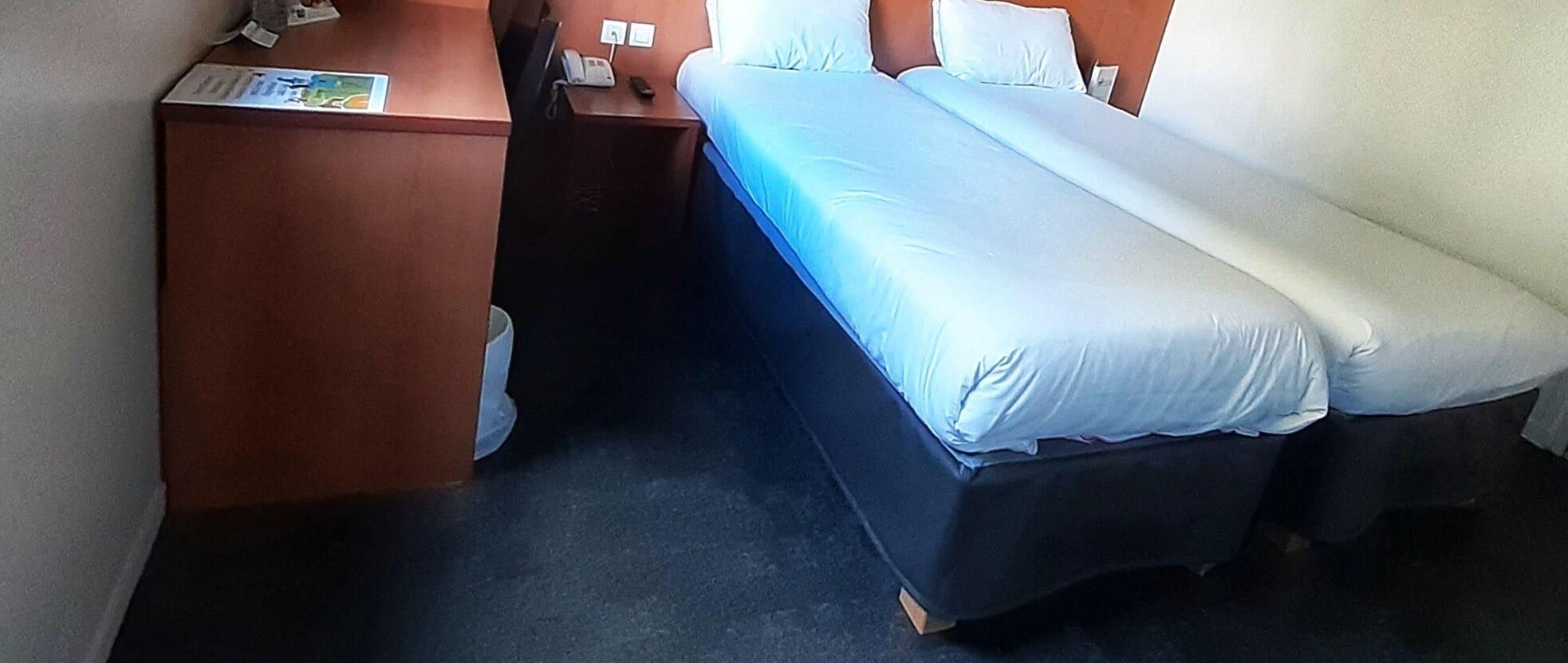 Brit Hotel Confort Rouen Centre Bagian luar foto
